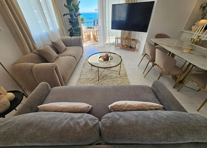 Front View Sea Pool & Prime Location * Limassol