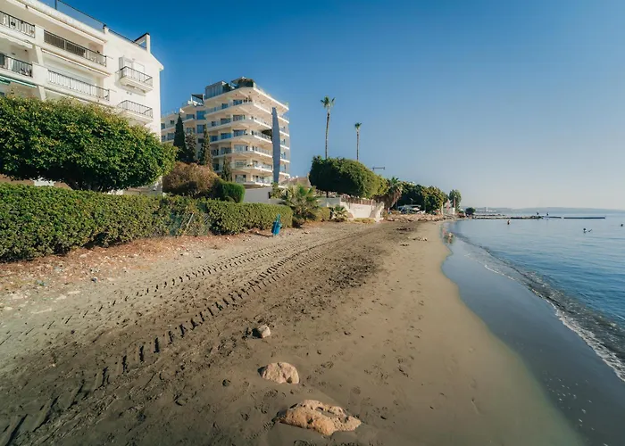 Front View Sea Pool & Prime Location Appartement *