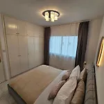 Front View Sea Pool & Prime Location Apartamento Limassol
