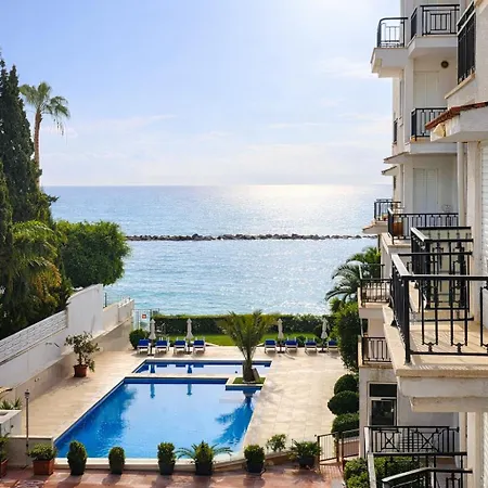 Appartamento Front View Sea Pool & Prime Location