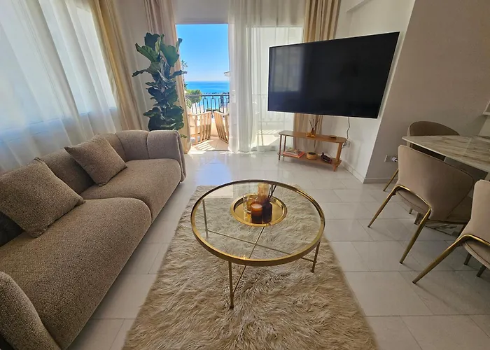 Appartement Front View Sea Pool & Prime Location Limasol