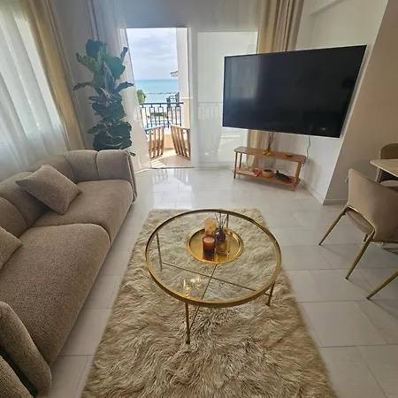 Front View Sea Pool & Prime Location * Lemesos
